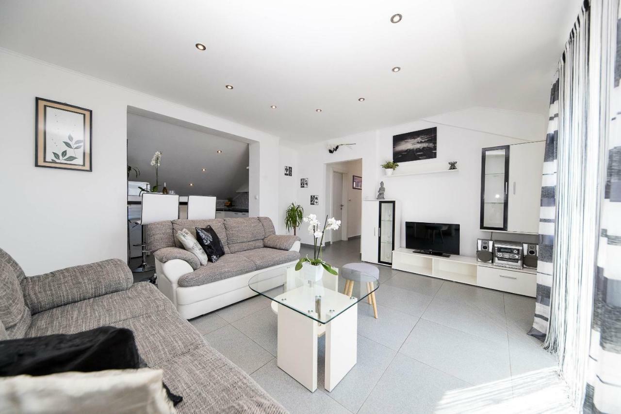Apartmani Jordanka Crikvenica Exterior foto