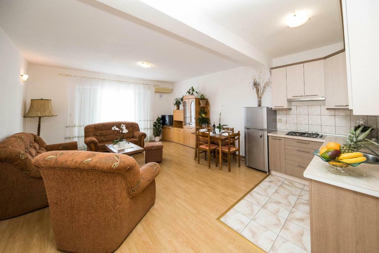Apartmani Jordanka Crikvenica Exterior foto